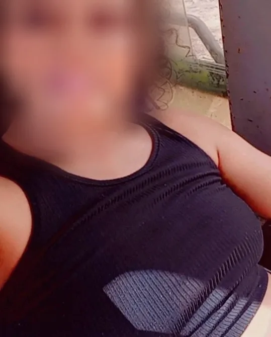 Christina, 39