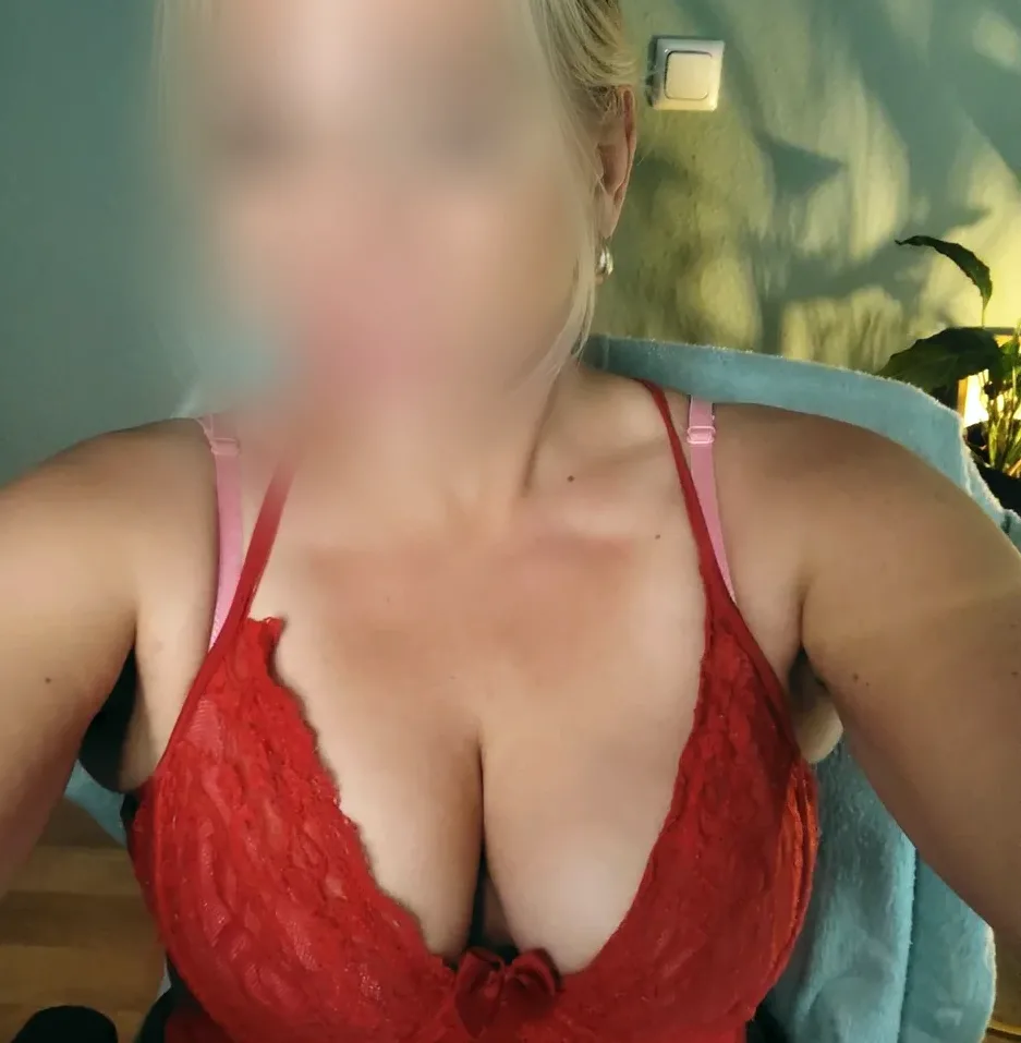 Leia, 37