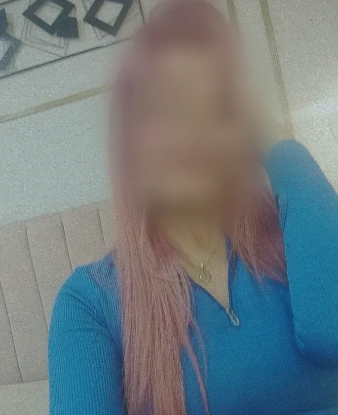 Maja, 27
