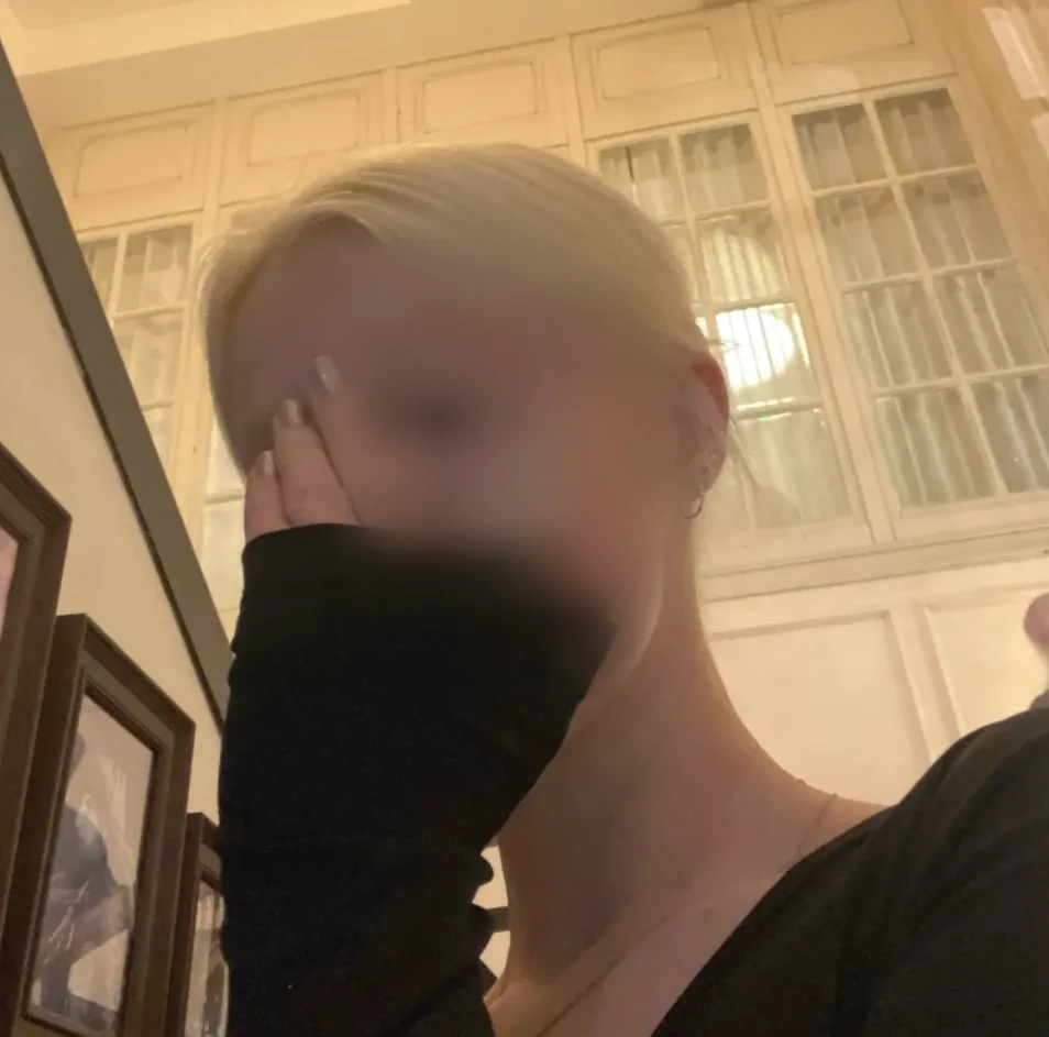 Thea, 24