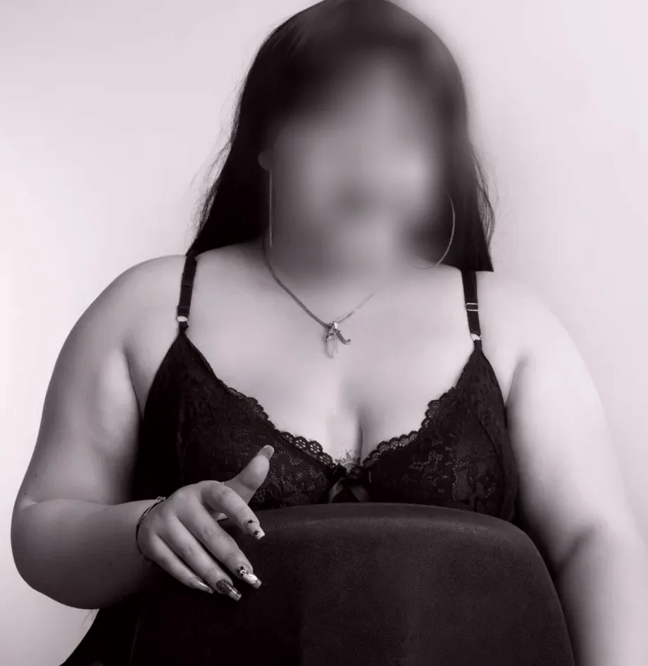 Thea, 26
